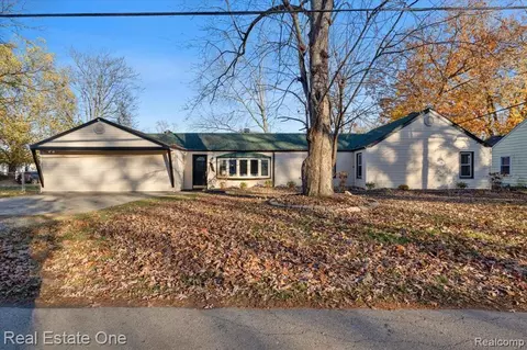 35747 Booth Ave, Westland, MI 48186