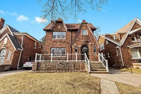 17523 Santa Rosa Dr, Detroit, MI 48221