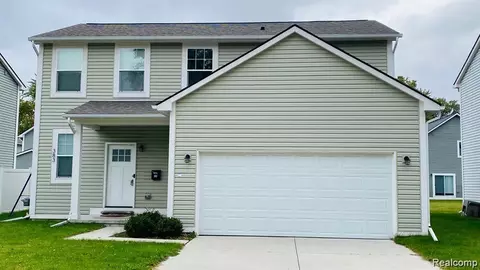 383 W Dallas Ave, Madison Heights, MI 48071