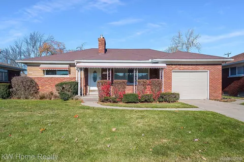16415 Juliana Ave, Eastpointe, MI 48021