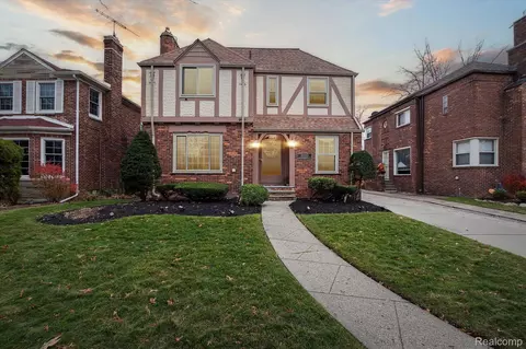 20120 Canterbury Rd, Detroit, MI 48221
