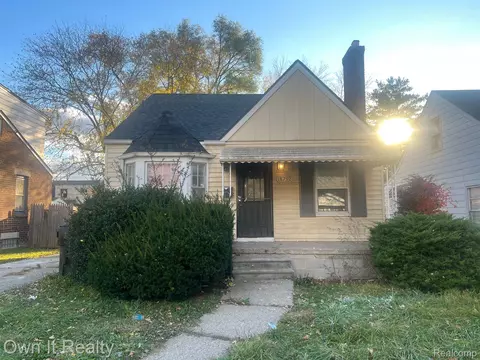 18792 Mccormick St, Detroit, MI 48224