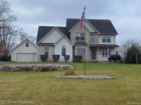 4426 Lily Dr, Oceola, MI 48843 photo 1