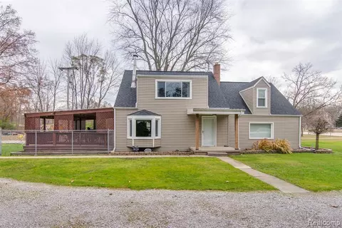 44850 Ecorse Rd, Belleville, MI 48111