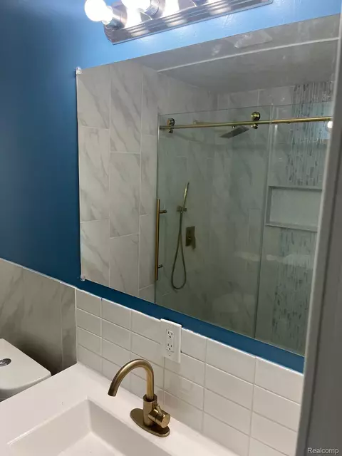 416 Hague St, Detroit, MI 48202