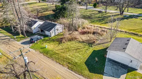 0000 Yale, Lexington, MI 48450