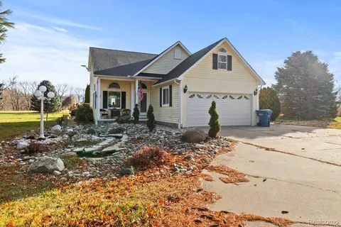 2542 25 12 Mile Rd, Homer, MI 49245