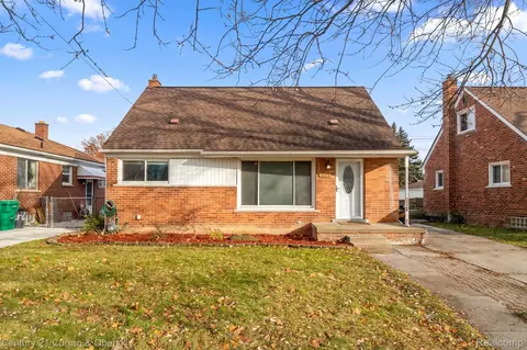 6060 Arcola St, Garden City, MI 48135