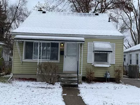 17398 Brady, Redford, MI 48240
