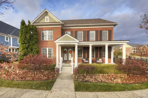 49776 Garfield Ln, Canton, MI 48188