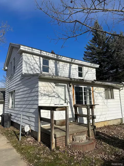 1223 Maginn, Mount Morris, MI 48458