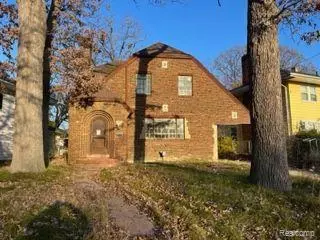 1632 N Grand Traverse St, Flint, MI 48503