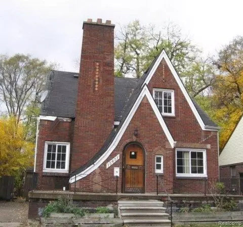 15451 Lauder St, Detroit, MI 48227