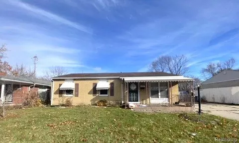 4041 Hickory St, Inkster, MI 48141