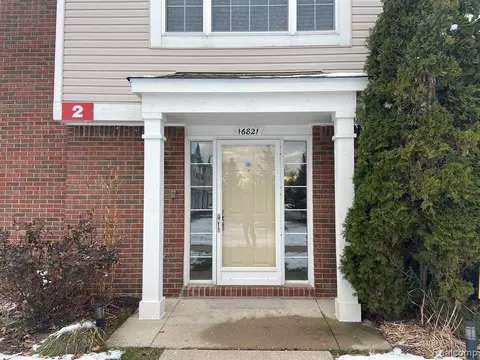 16821 Carriage Way #672, Northville, MI 48168