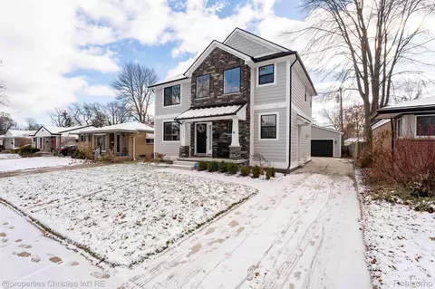 1613 Poplar Ave, Royal Oak, MI 48073