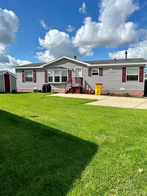 33370 Merrybell, New Haven, MI 48048