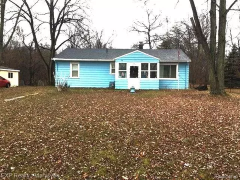 39225 Wade Rd, Romulus, MI 48174