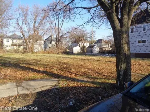 2504 Townsend St, Detroit, MI 48214