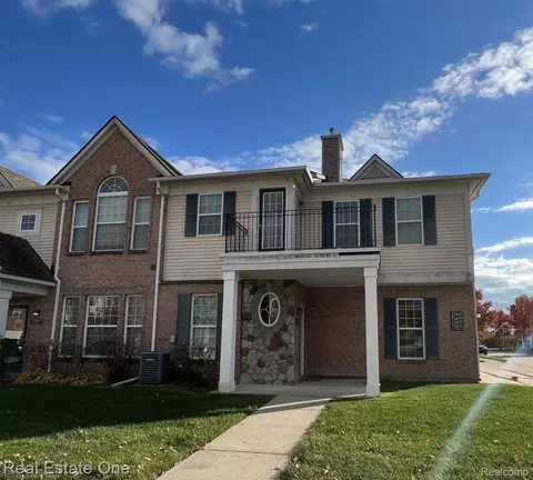 23659 Northstone Village Dr, Taylor, MI 48180