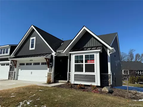 1034 Camellia Cir 46 19 Cir #46, Marion, MI 48843