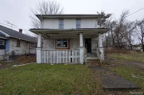 142 Hector St, Flint, MI 48503 photo 1