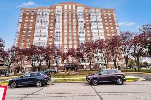 250 E Harbortown Dr #908, Detroit, MI 48207