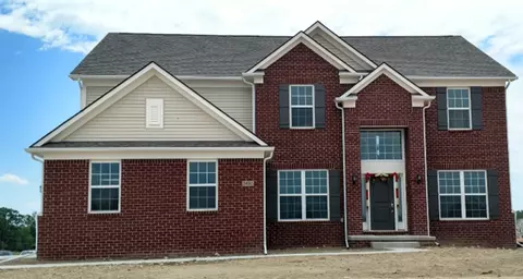 22726 Rachel Dr, Lyon, MI 48178