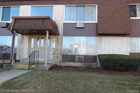 30233 Utica Rd 234e Rd E #234E, Roseville, MI 48066