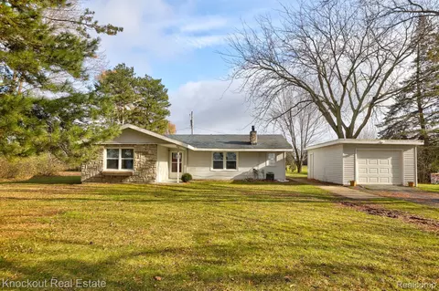1670 N Airport Rd, Buena Vista, MI 48601