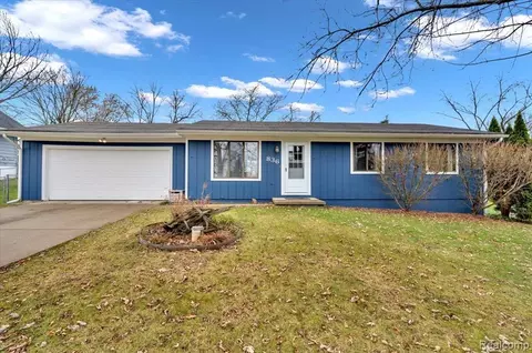 836 Alan Dr, Lake Orion, MI 48362