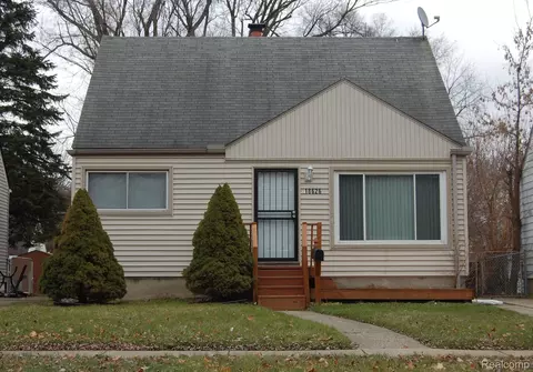 18626 Seminole, Redford, MI 48240