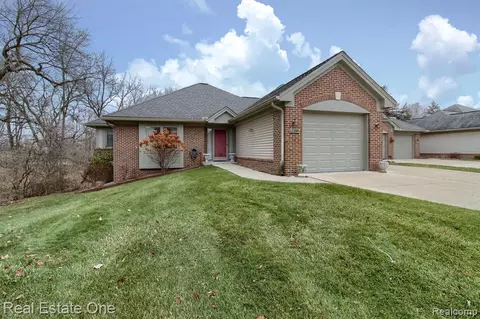 21396 Magnolia, Farmington Hills, MI 48336