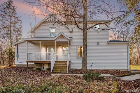 50268 County Road 681, Lawrence, MI 49064
