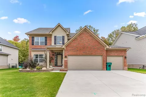 17751 Woodstock, Romulus, MI 48174