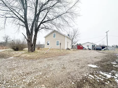 9460 N Lapeer Rd, Rich, MI 48744