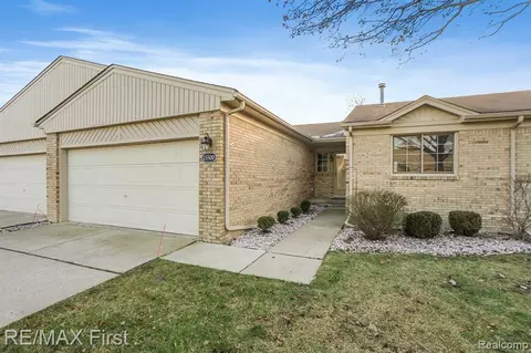 15500 Mary Ct, Clinton Township, MI 48038
