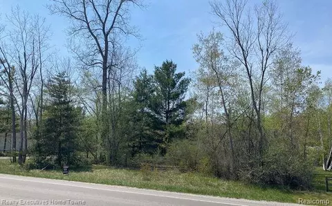 00 Range, Kimball, MI 48074 photo 3