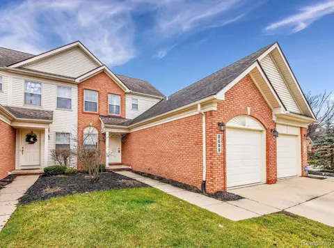 8699 Ironwood Dr, Van Buren, MI 48111