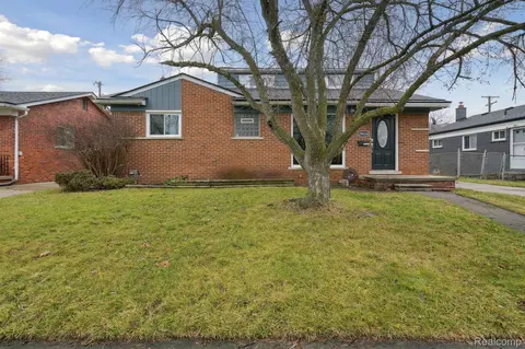 29616 Spoon Ave, Madison Heights, MI 48071