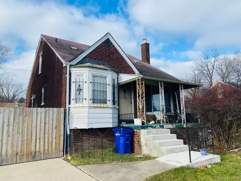 9613 Hartwell St, Detroit, MI 48227