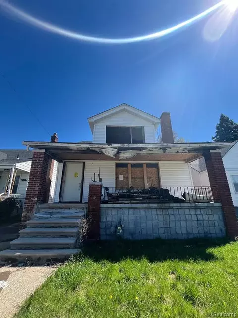 9592 Meyers Rd, Detroit, MI 48227