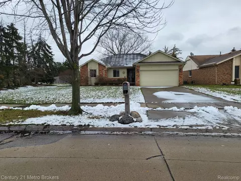 38948 Westchester Rd, Sterling Heights, MI 48310