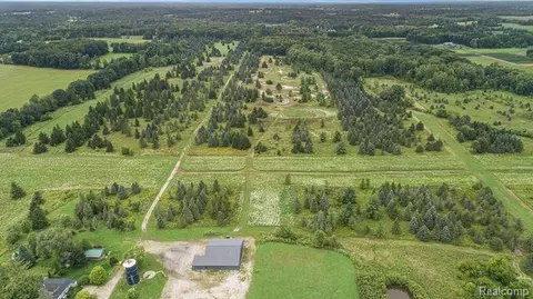 5481 Clyde Rd, Oceola, MI 48855