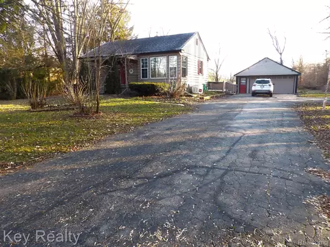 44291 Bemis Rd, Sumpter, MI 48111