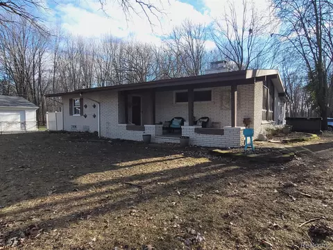 47899 Hanford Rd, Canton, MI 48187