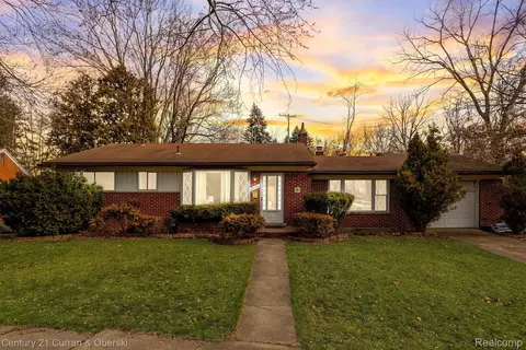 14148 Lucerne St, Redford, MI 48239