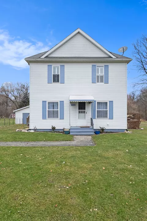 7233 E Carpenter Rd, Richfield, MI 48423