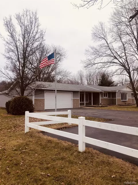 24051 Waltz Rd, Huron, MI 48164
