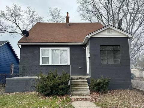 20749 June Ave, Warren, MI 48091